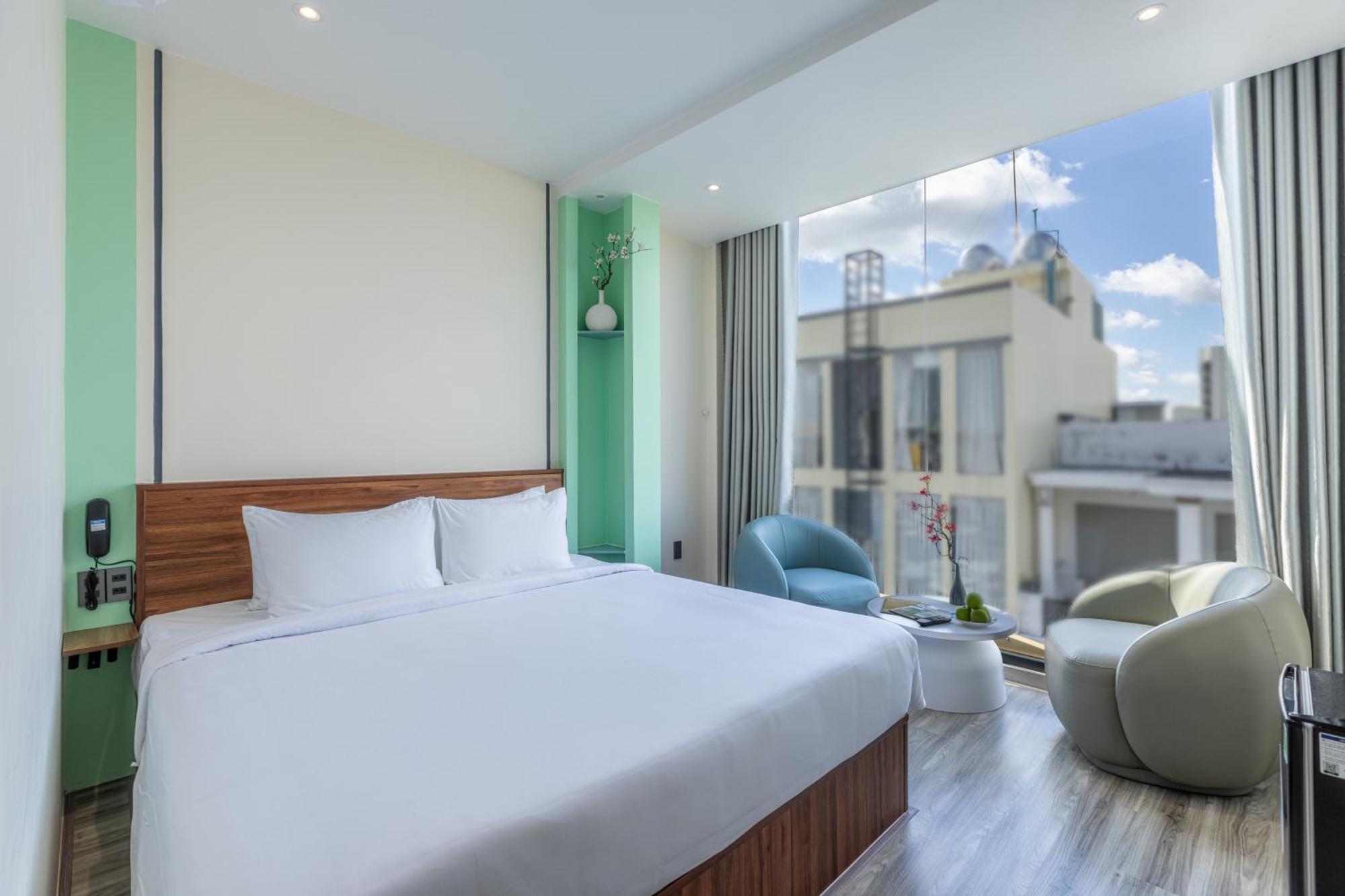 V'Luna Hotel - Managed By Thm 껀터 외부 사진