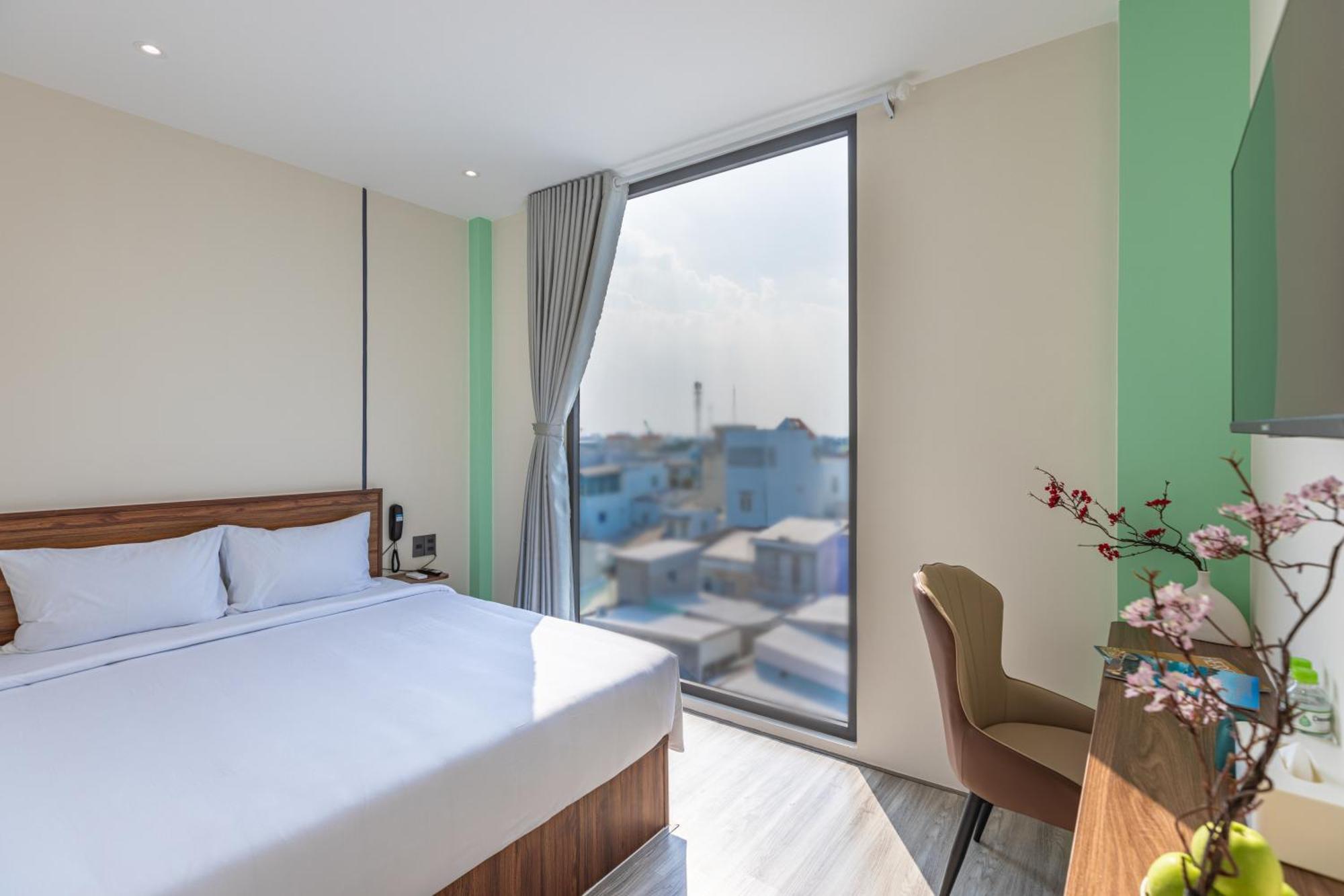 V'Luna Hotel - Managed By Thm 껀터 외부 사진